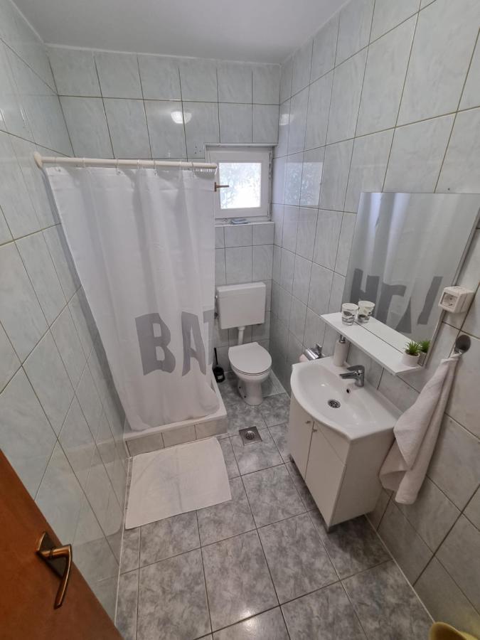 Apartments Lili Биоград на Мору Екстериор снимка