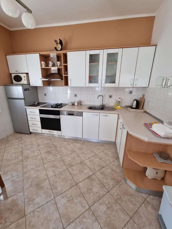 Apartments Lili Биоград на Мору Екстериор снимка